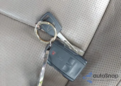 2014 Chevrolet Silverado 1500 2Lt из США, поврежденный, VIN 3GCUKREC1EG280677